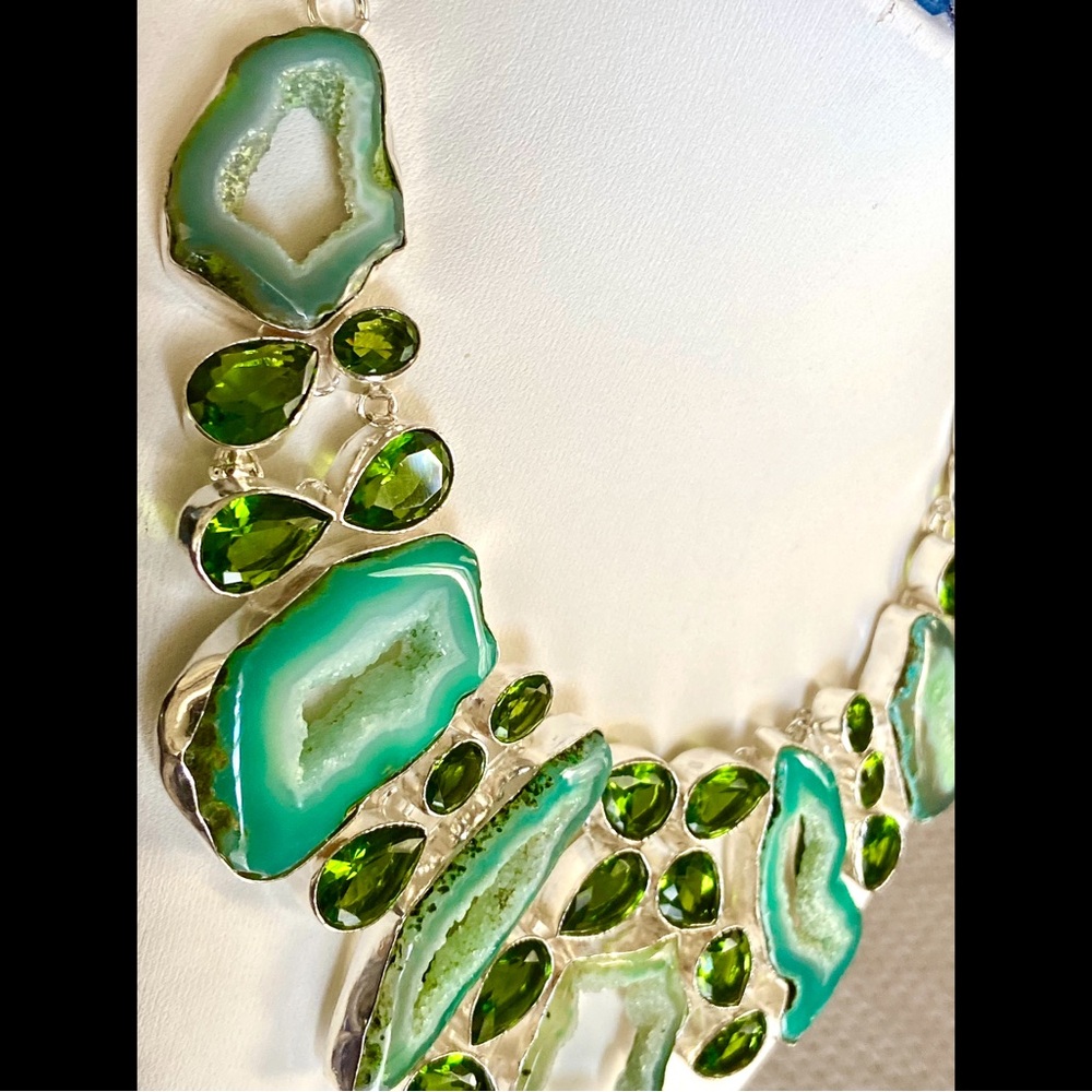 💥Statment Agate Peridot Necklace💥 - Picture 2 of 8